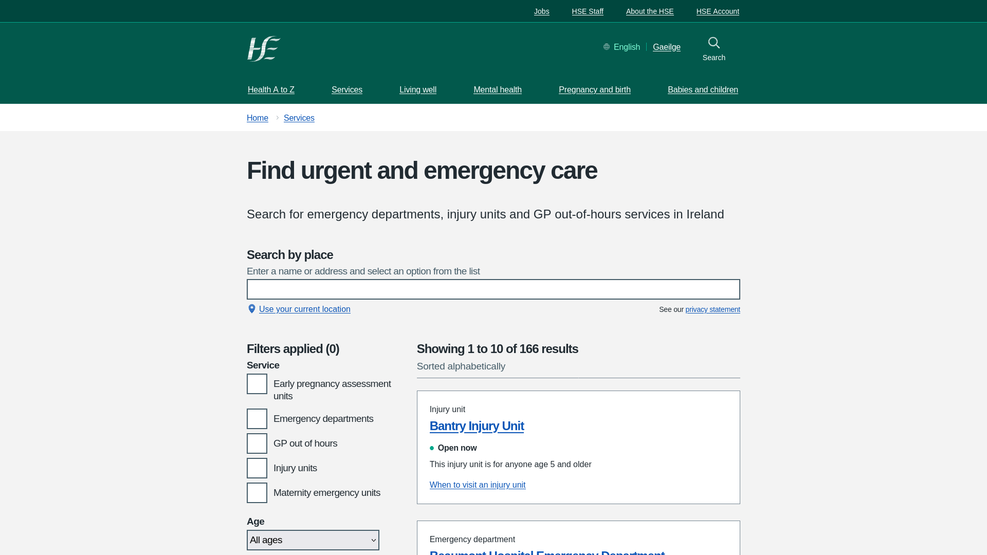 HSE 紧急与急救服务查询页面的公开截图，展示按地点和服务类型查找入口的页面结构。